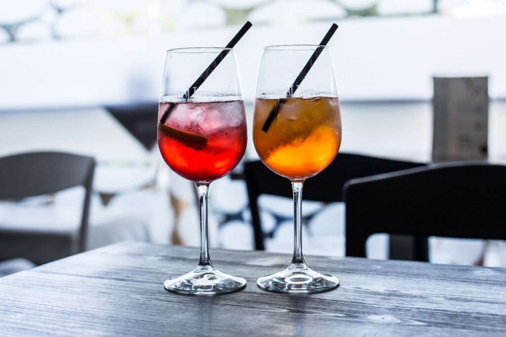 alcol, aperitivo, happy hour